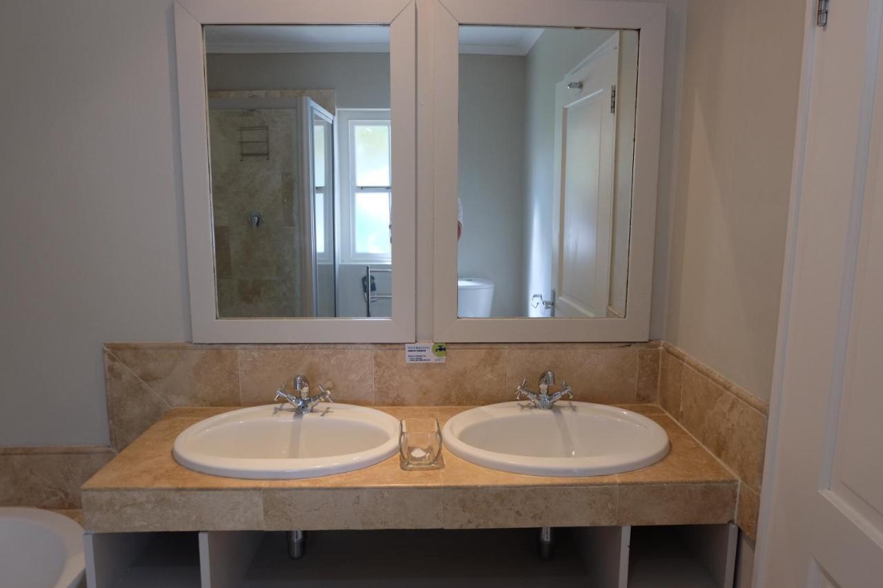 11 Westcliff Rentals เฮอร์มานุส ภายนอก รูปภาพ
